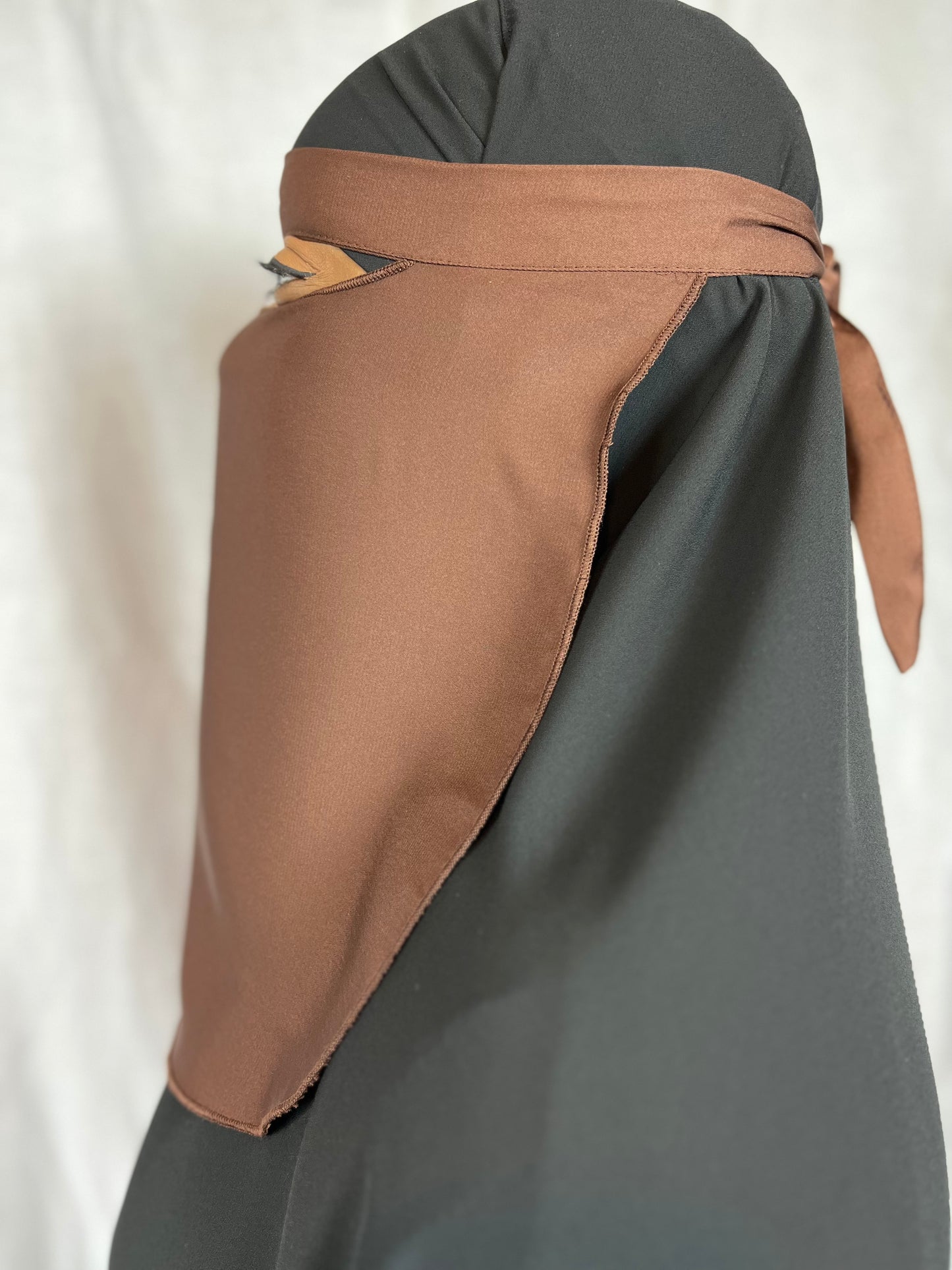 Brown single layered niqab with tie back