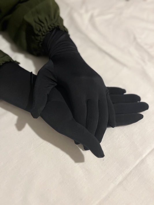 Medium Gloves